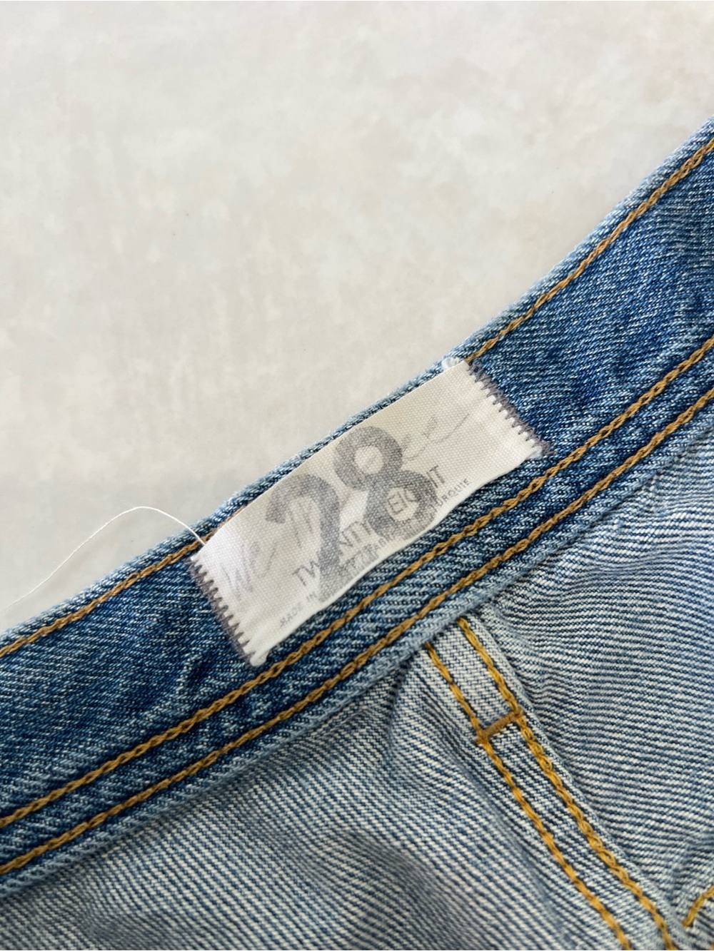 Free People Aged To Perfection Maggie Mid Rise Straight Leg Jeans Size 28 - Picture 4 of 7